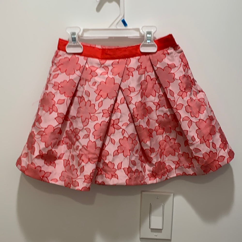 Pink skirt